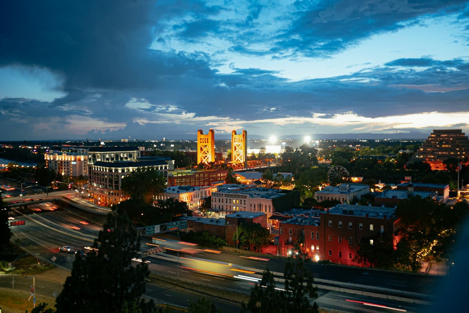 The Sacramento skyline at dusk
